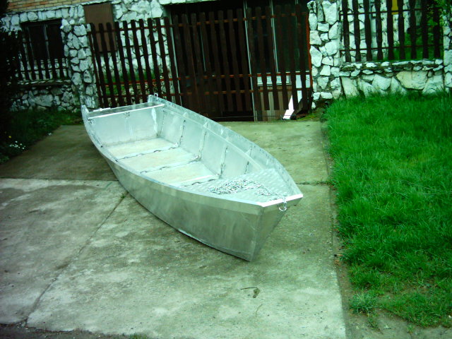 Aluminijumski camci